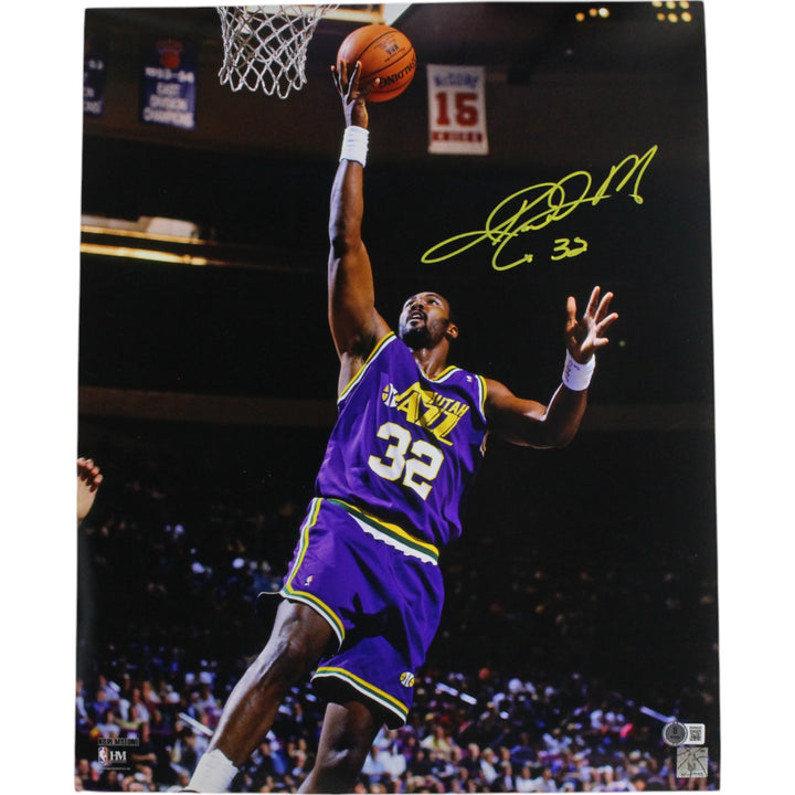 Karl Malone Autographed/Signed Utah Jazz 16x20 Photo Beckett Witness 49264