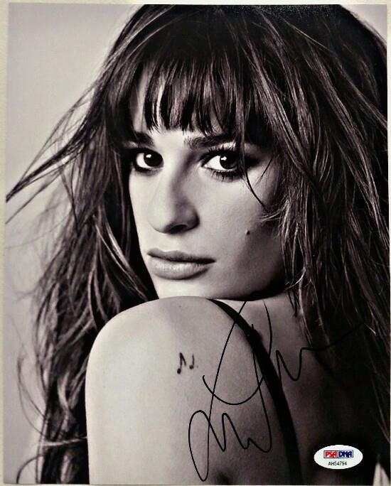 Lea Michele Autograph GLEE SCREAM QUEENS Signed 8x10 Photo PSA/DNA COA #15
