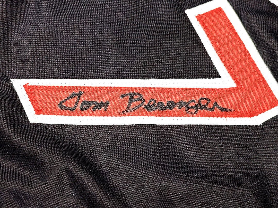 Major League Charlie Sheen Corbin Bernsen Tom Berenger Auto Navy Jersey Beckett
