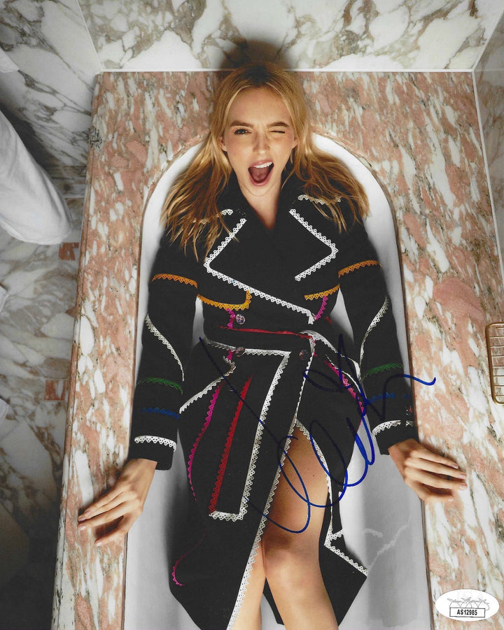 JODIE COMER SIGNED AUTOGRAPHED KILLING EVE 8X10 PHOTO VILLANELLE JSA COA