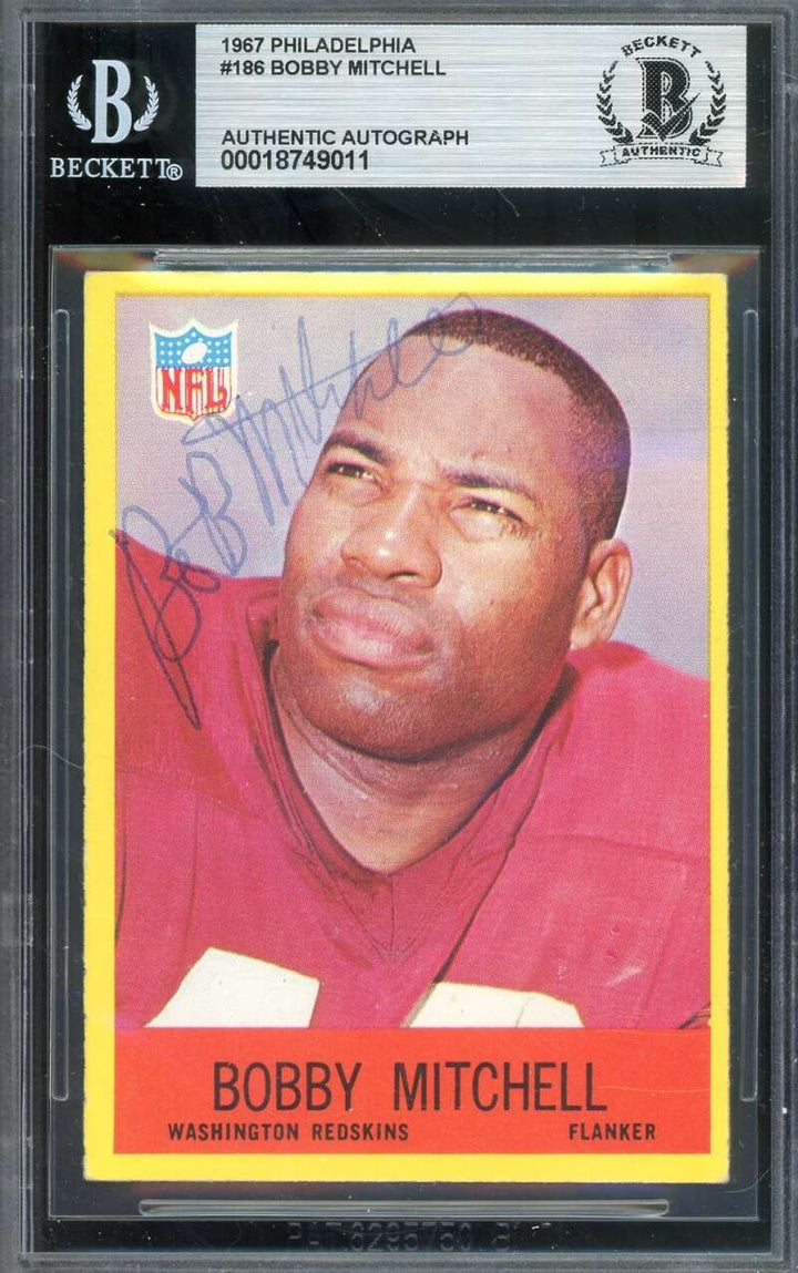 Bobby Mitchell Beckett BAS Vintage Signed 1967 Philadelphia Autograph