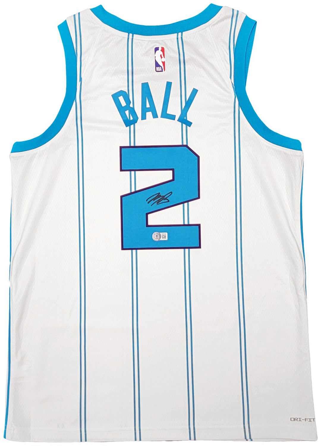 Charlotte Hornets LaMelo Ball Signed White Nike Swingman Jersey Size M Beckett