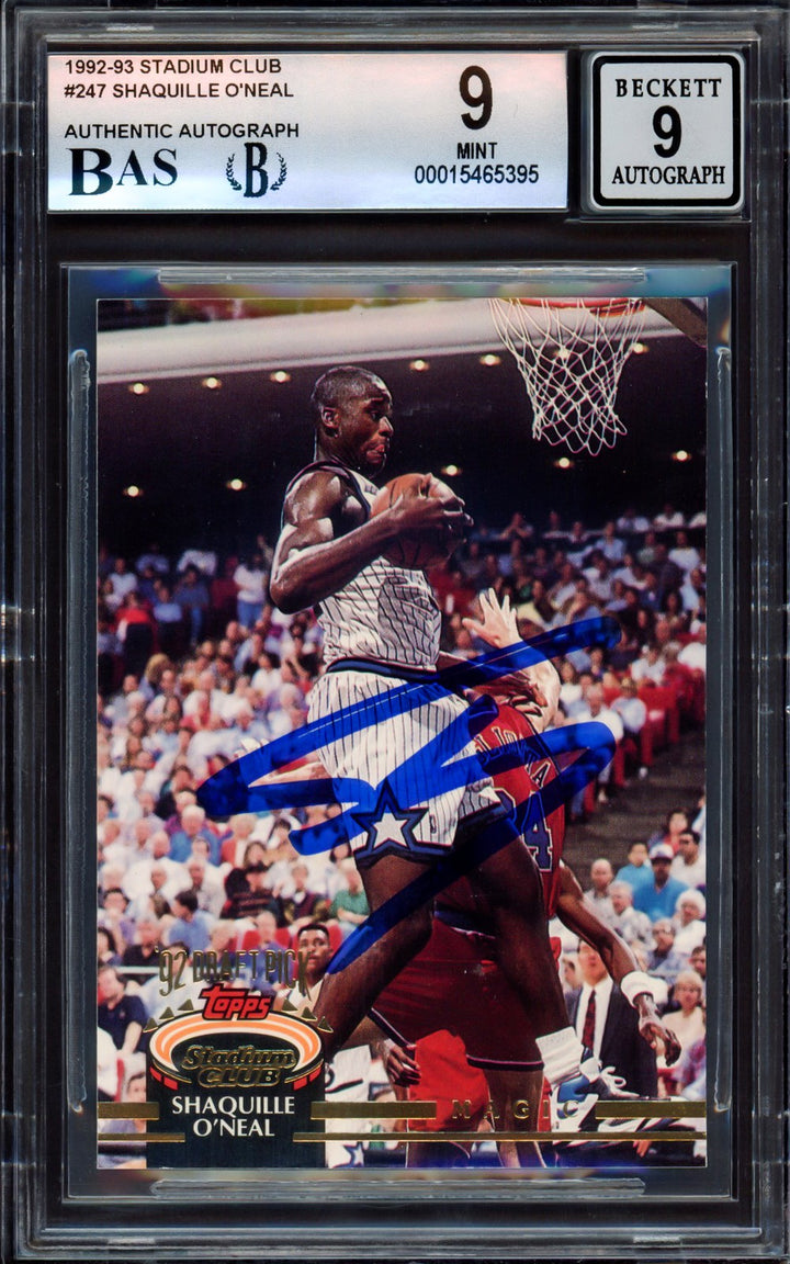 Shaquille Shaq O'Neal Auto 1992-93 Stadium Club RC 247 Magic BGS 9 Sig 9 Beckett