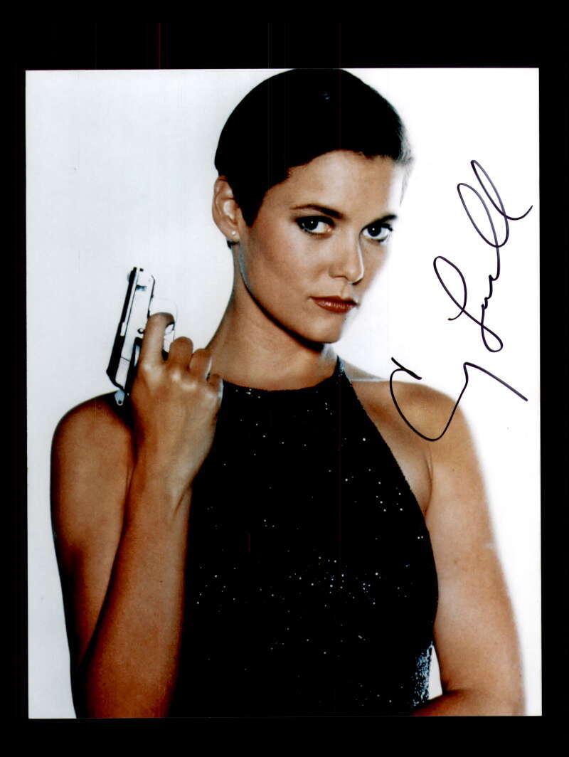Carey Lowell JSA Coa Signed 8x10 Photograph James Bond Autograph