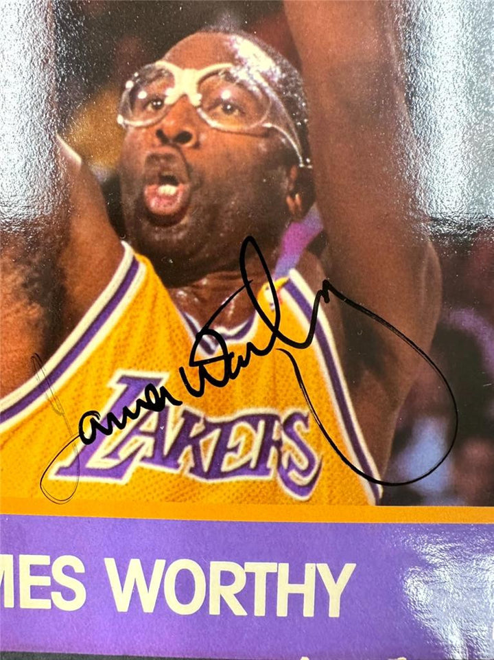 James Worthy autograph signed 1991 NBA Hoops Lakers 8x10 Photo Card~ BAS Beckett