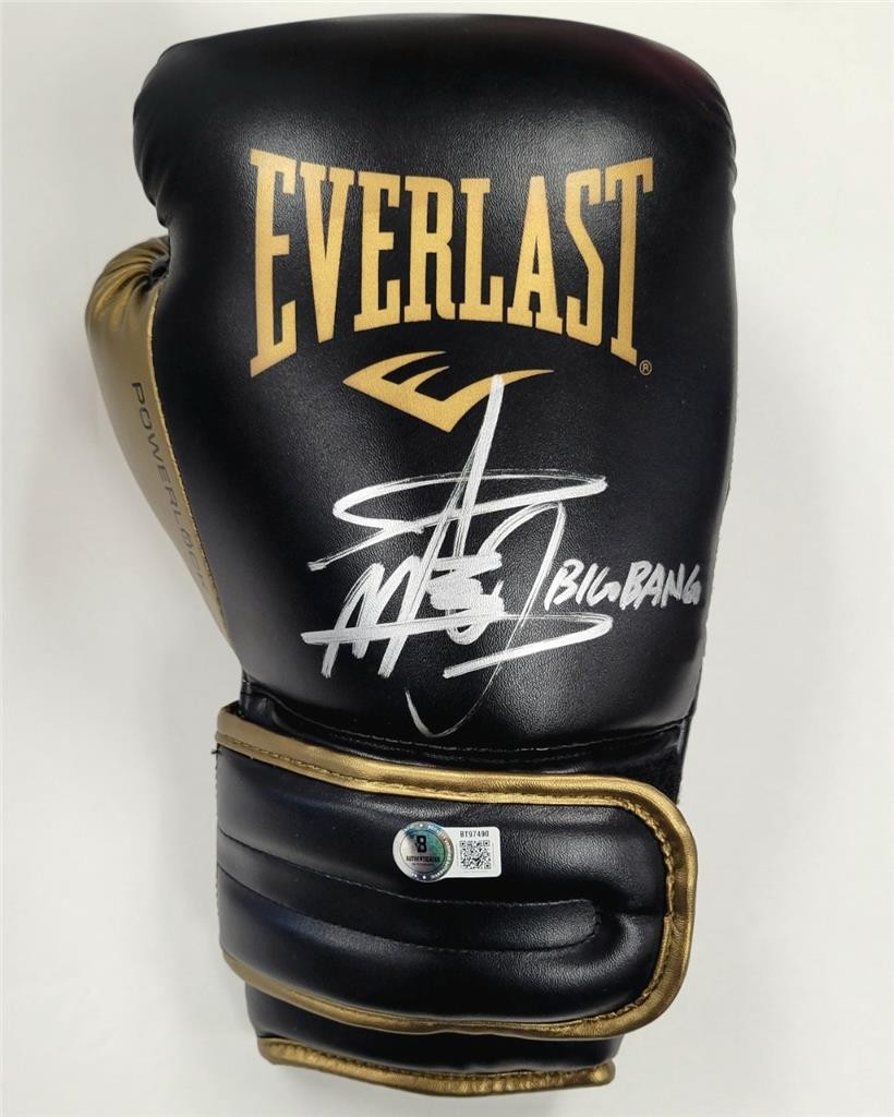 Junto Nakatani signed "Big Bang" Everlast Boxing Glove autograph (A) Beckett BAS