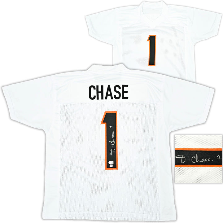 Cincinnati Bengals Ja'Marr Chase Signed White Jersey Beckett Wit