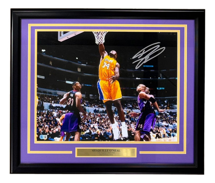 Shaquille O'Neal Signed Framed 16x20 Lakers Dunk vs Raptors Photo BAS