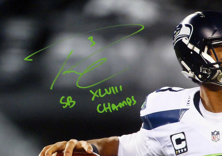 Russell Wilson Signed 16x20 Photo Seattle Seahawks SB "SB XLVIII Champs" RW Holo
