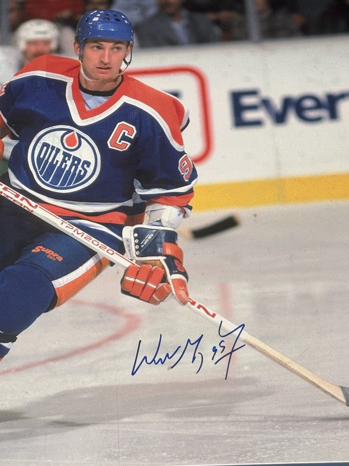 Wayne Gretzky Autographed Framed Edmonton Oilers 16x20 Photo Beckett 56548