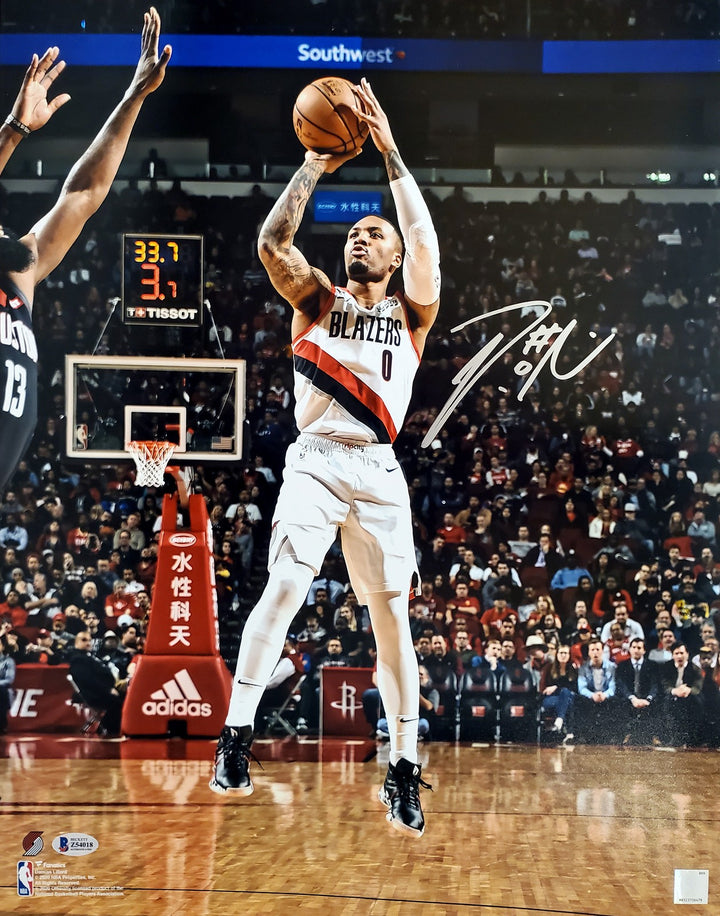 Damian Lillard Signed Framed 16x20 Photo Portland Trail Blazers Beckett BAS