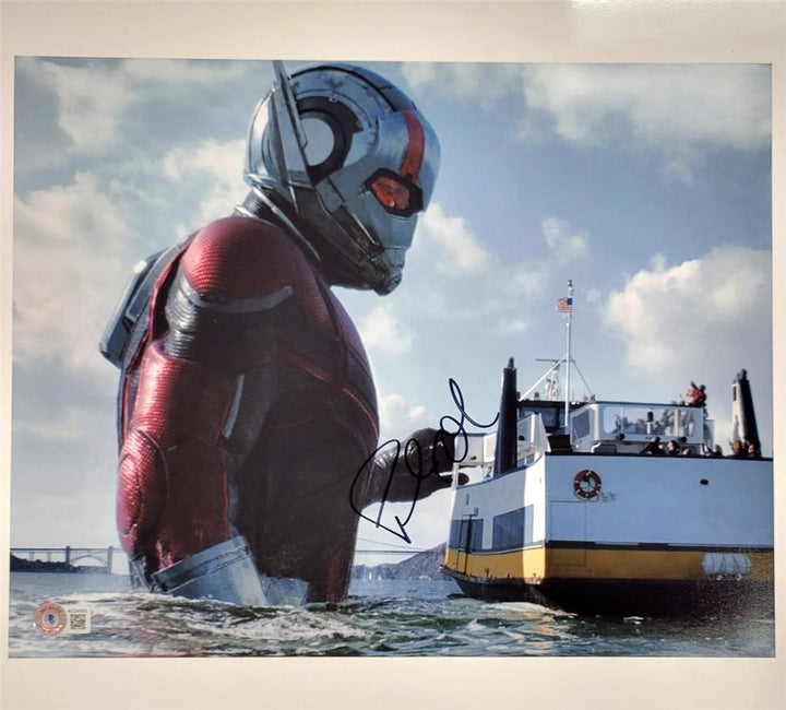 Paul Rudd signed Ant Man 11x14 photo Marvel Avengers autograph Beckett BAS Holo