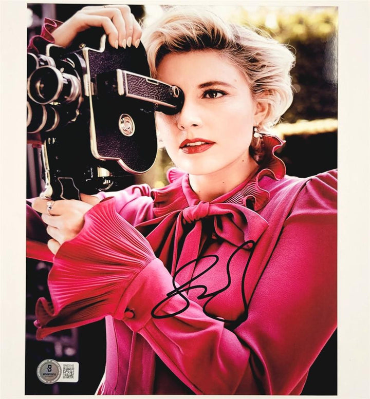 Greta Gerwig signed 8x10 photo Barbie Director Snow White autograph Beckett BAS