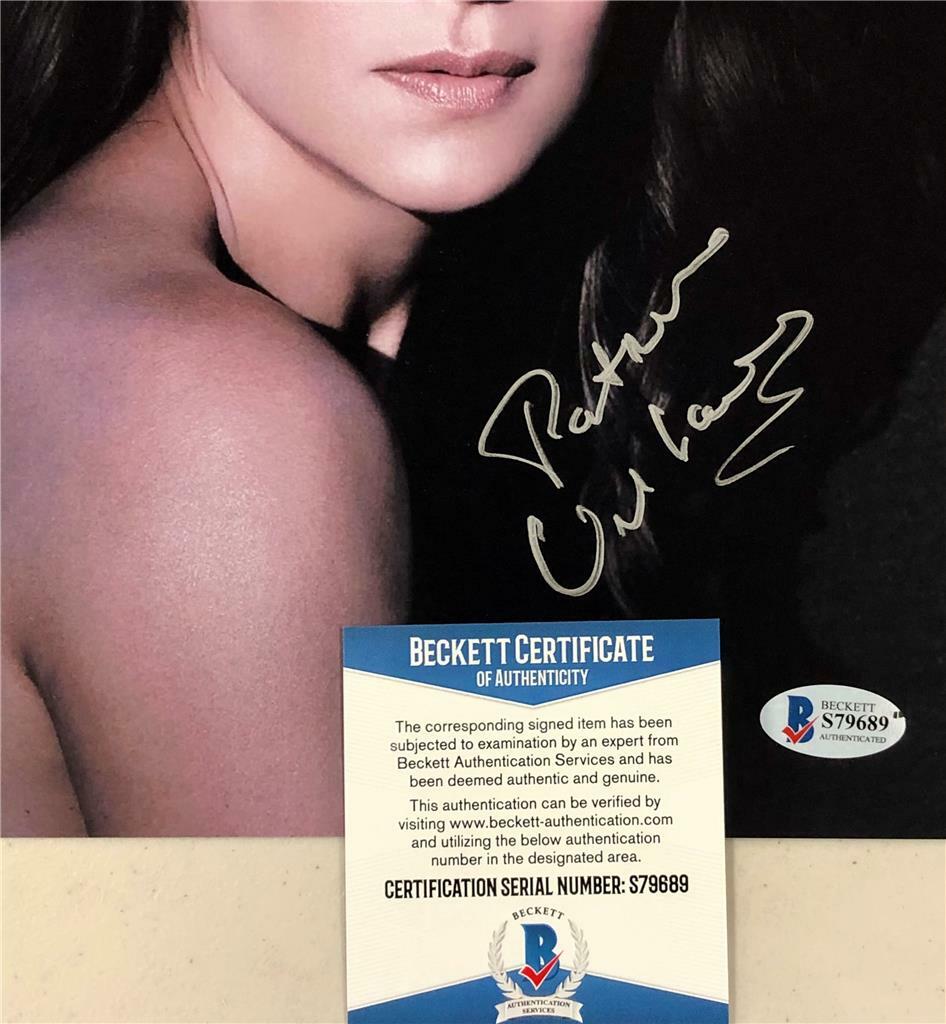 The Mummy & La Llorona actress Patricia Velasquez signed 8x10 photo ~ BAS COA
