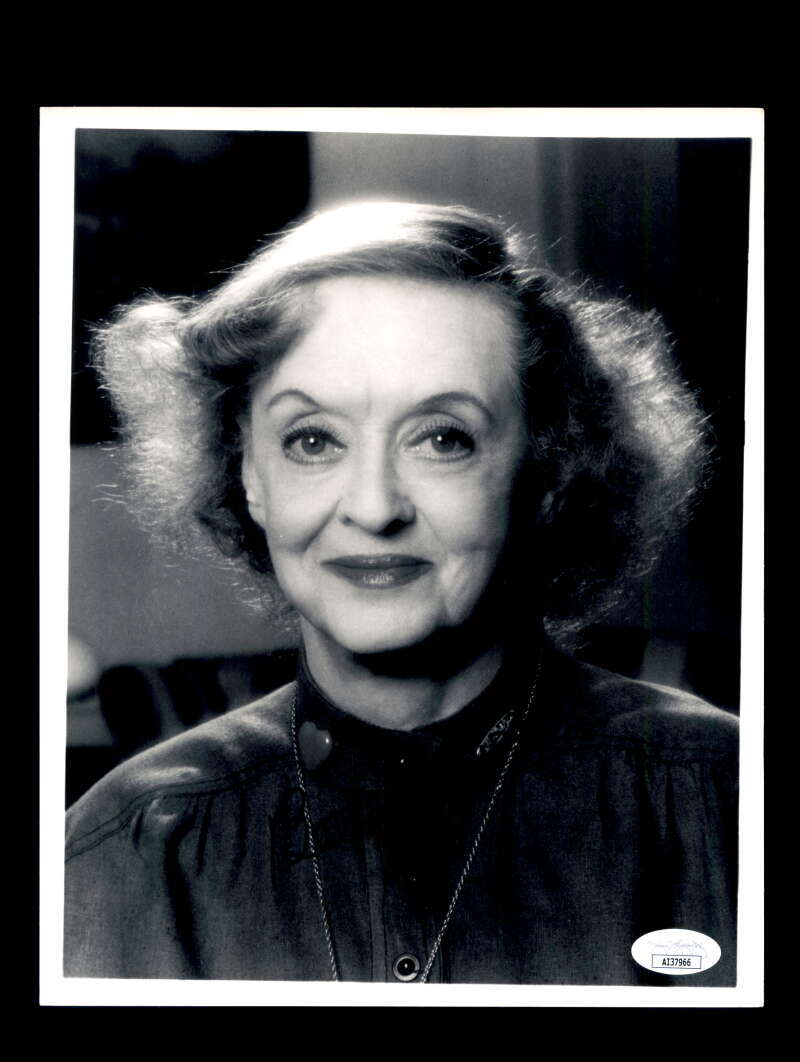 Bette Davis JSA Cert Signed 8x10 Photo Autograph