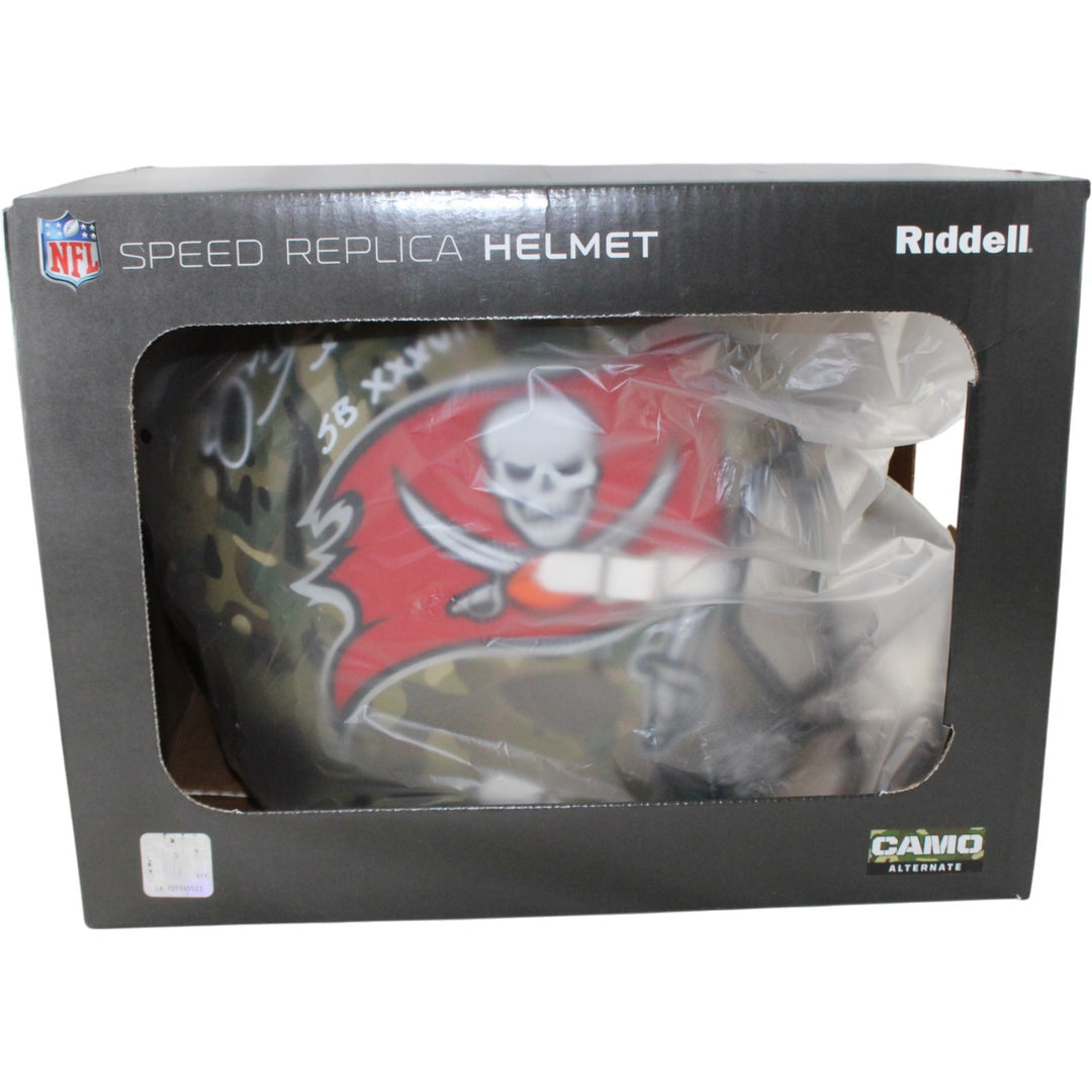 Mike Alstott Signed Tampa Bay Buccaneers F/S Helmet Camo SB Champs Beckett 54610