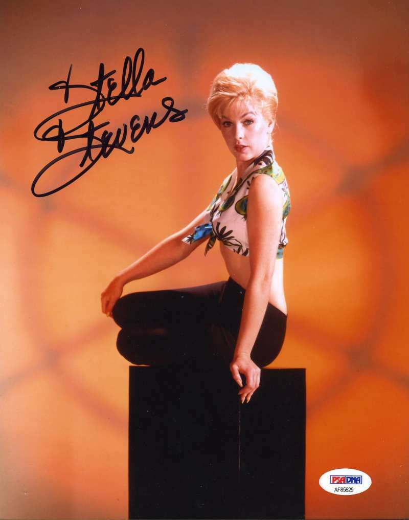 Stella Stevens Psa Dna Coa Autograph 8x10 Photo Hand Signed