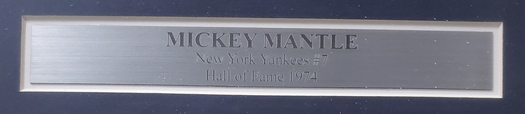 Mickey Mantle Signed Framed 11x14 Photo New York Yankees Beckett #AA00293