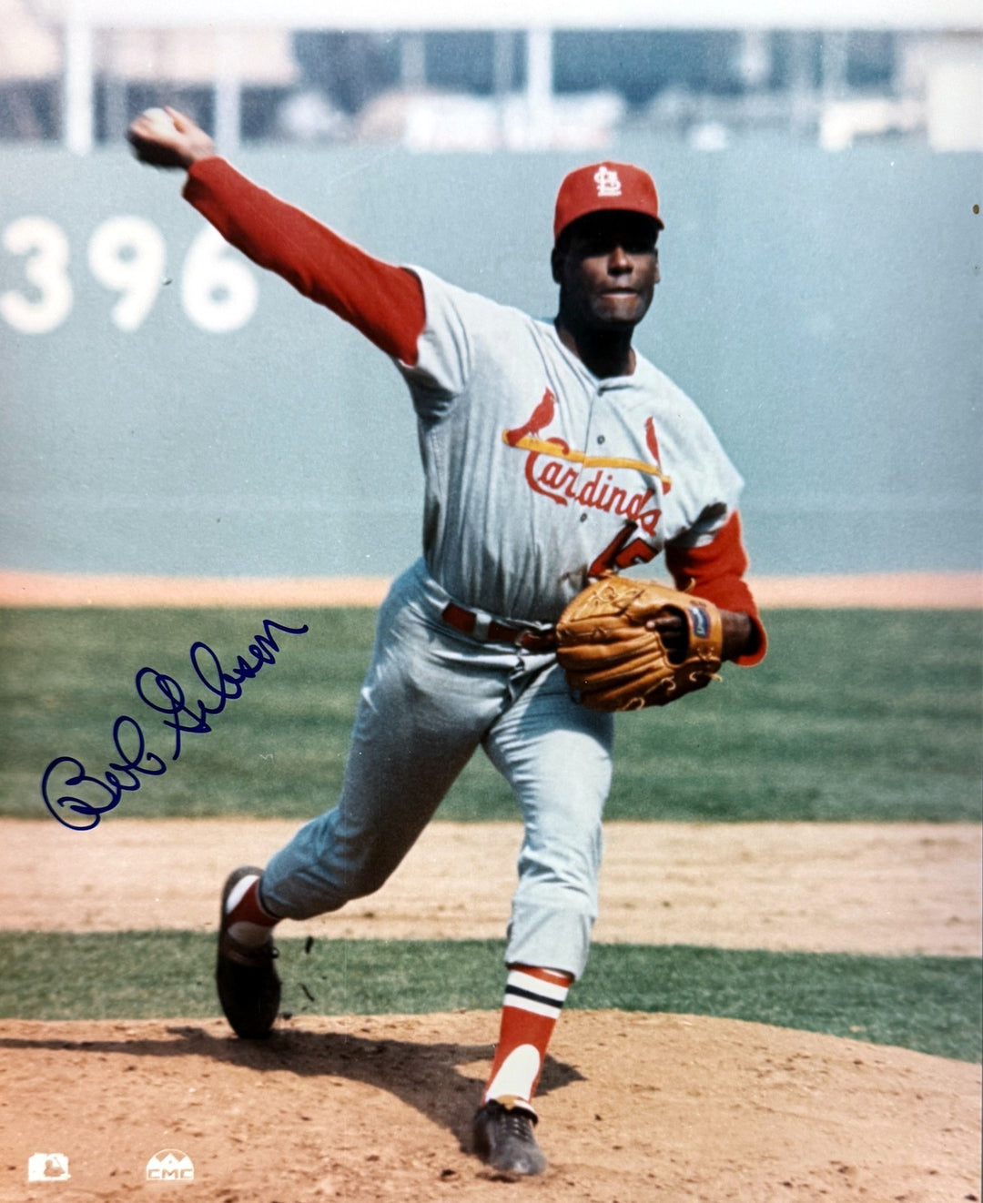 Bob Gibson signed St. Louis Cardinals 8x10 Photo minor dings- COA/Show Ticket