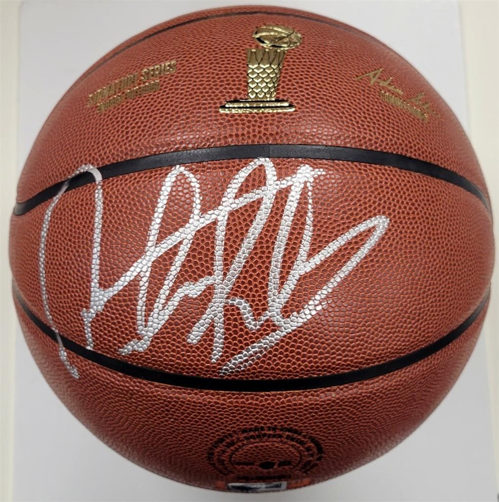 Dennis Rodman signed Wilson Trophy Series NBA Basketball autograph ~ Beckett BAS