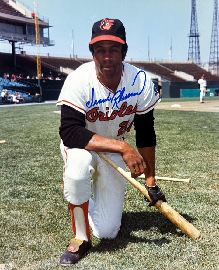 Frank Robinson signed Baltimore Orioles MLB 8x10 Photo imperfect - COA (HOF/TC)
