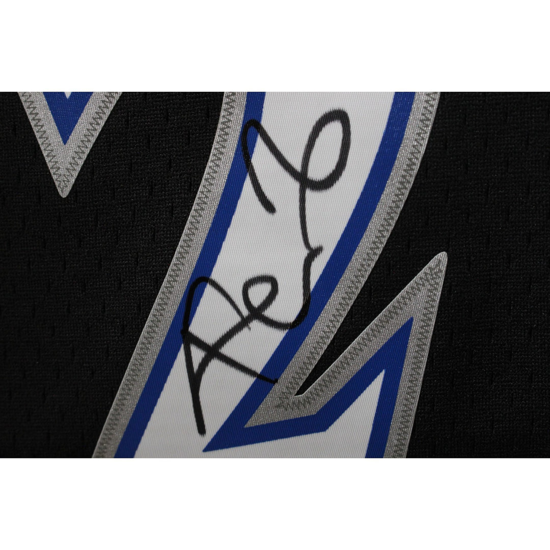 Kevin Garnett Signed Mitchell&Ness Minnesota Timberwolves Jersey L Beckett 50865