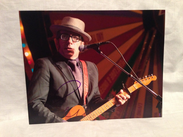 Elvis Costello SIGNED AUTOGRAPHED 8X10 PHOTO MUSIC COA WOW