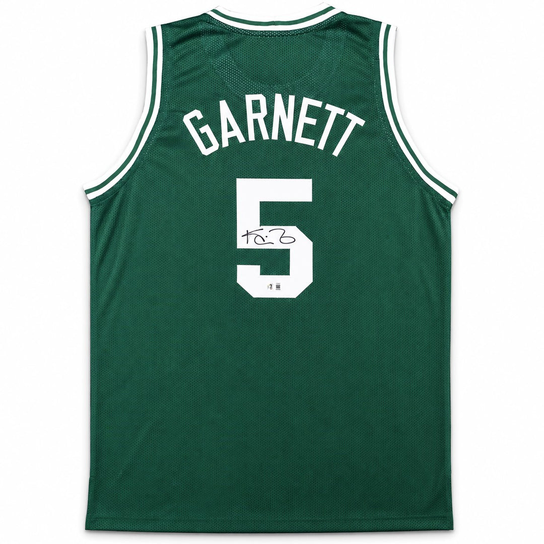 Boston Celtics Kevin Garnett Signed Green Jersey Beckett BAS Witness