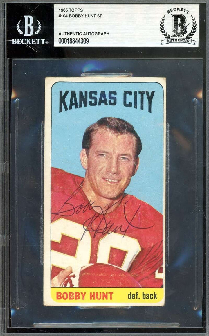 Bobby Hunt Beckett BAS Signed 1965 Topps SP Autograph