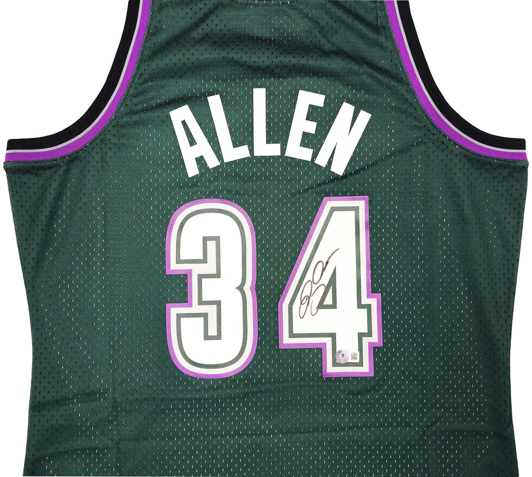 Bucks Ray Allen Auto Green Auth Mitchell Ness 96-97 Swingman Jersey L BAS