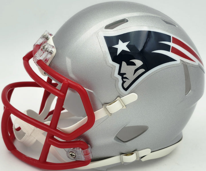 Kayshon Boutte Signed New England Patriots Silver Speed Mini Helmet Beckett Wit