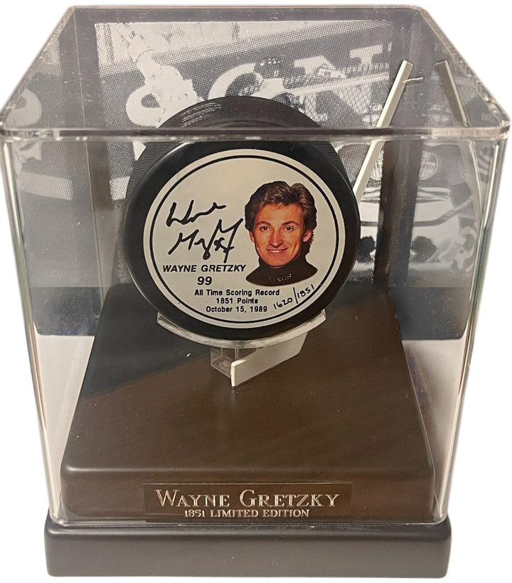 Wayne Gretzky signed All Time Scoring Record /1851  Fotoball Puck/case - Beckett