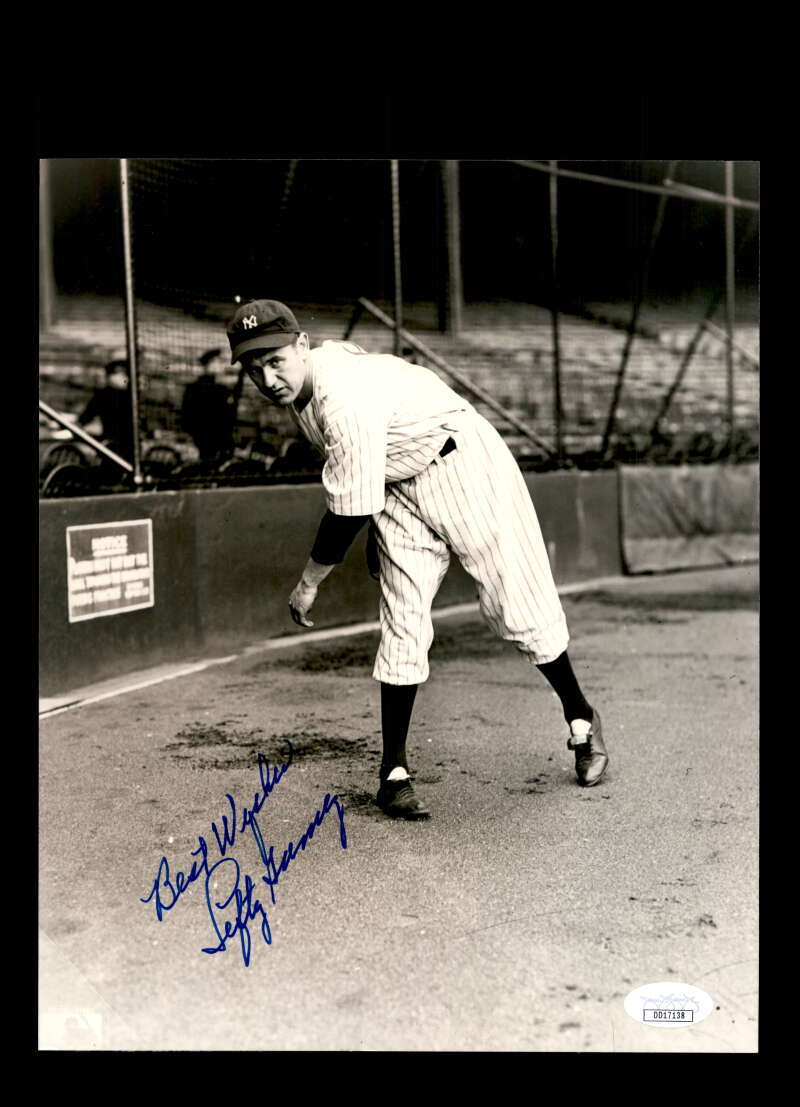 Lefty Gomez JSA Coa Signed 8x10 Photo Autograph Yankees