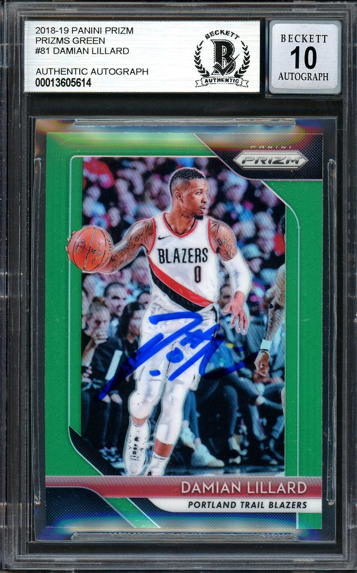 Damian Lillard Auto 2018-19 Panini Prizm Green Card 81 Blazers Sig 10 Beckett