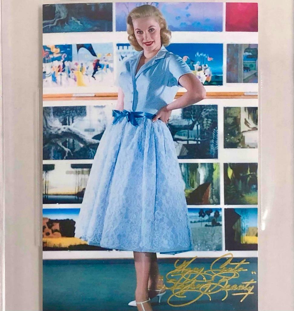 Disney actress Mary Costa autograph Sleeping Beauty signed 4x6 Photo BAS Beckett