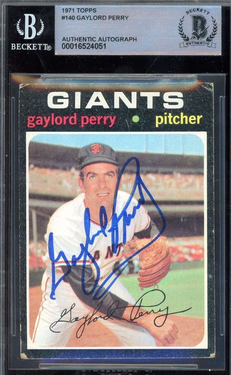 Gaylord Perry Beckett BAS Signed 1971 Topps Autograph