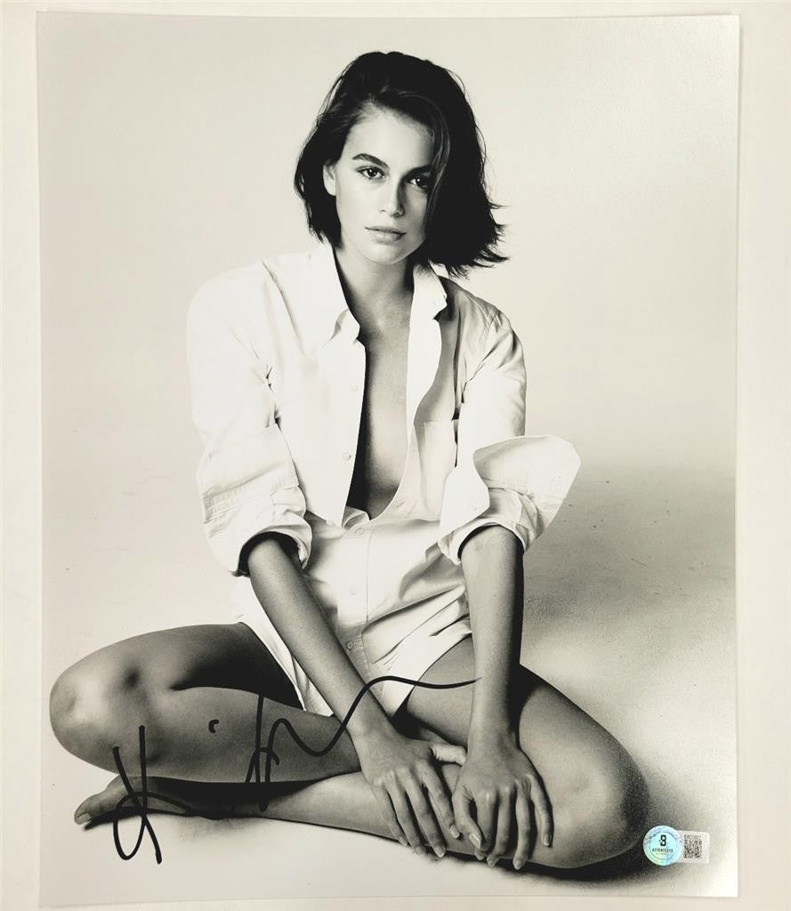 Kaia Gerber signed 11x14 photo actress model autograph (B) ~ Beckett BAS