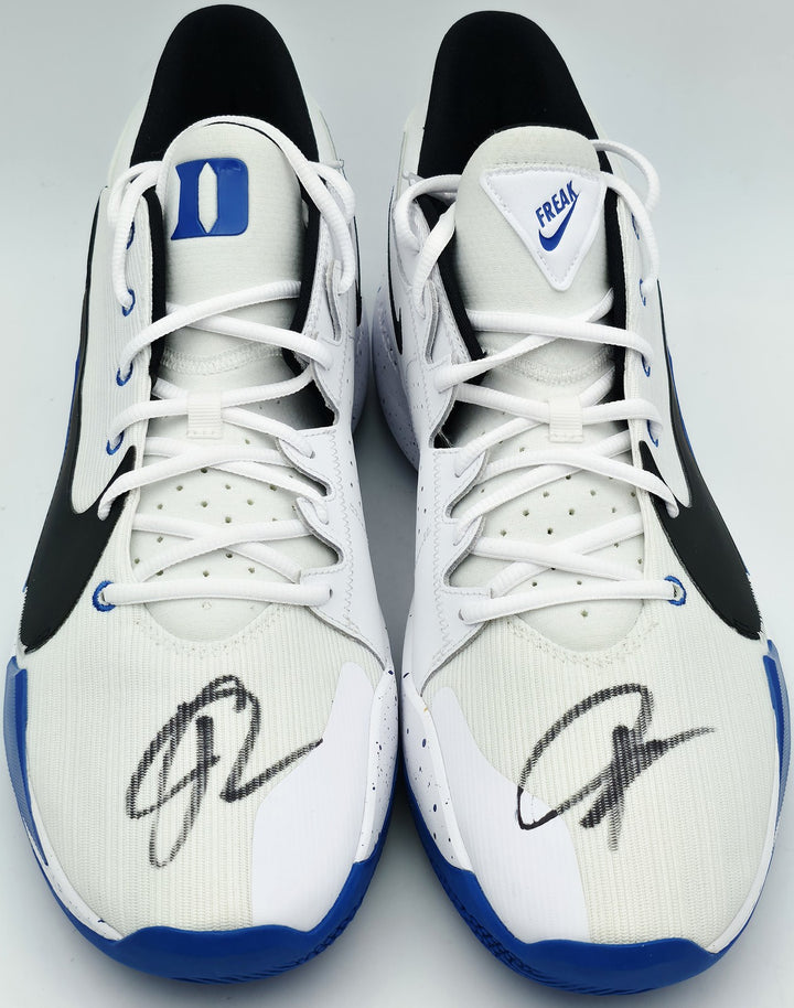 Giannis Auto 2021 (PE) Promo Duke Nike Zoom Freak 2 Game Shoes Size 16 Beckett