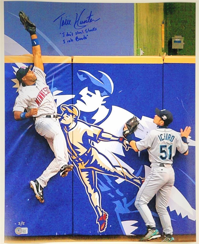 Torii Hunter signed "Rob Bonds" 2002 All Star Catch 16x20 photo ~ Beckett BAS