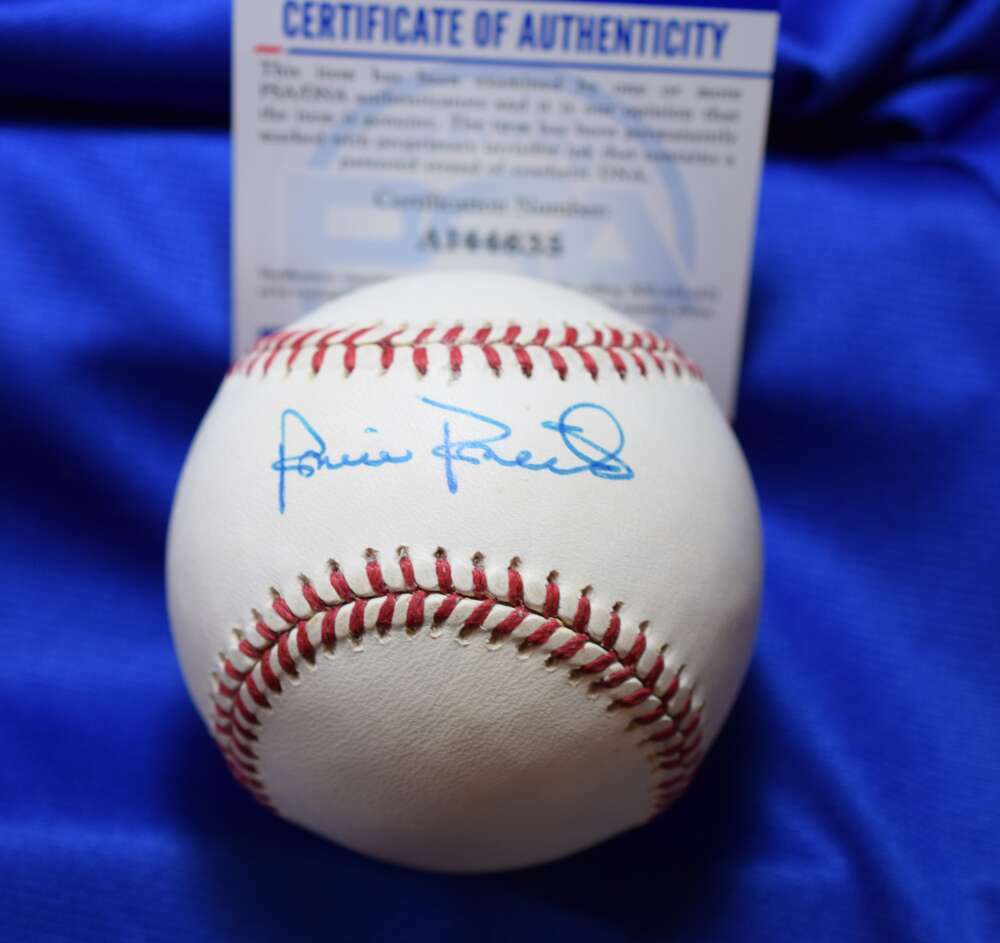 Robin Roberts PSA DNA Cert Autograph National League ONL Hand Signed Baseball