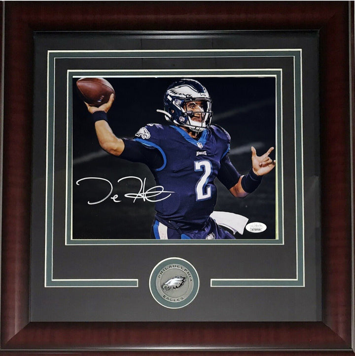 Jalen Hurts Signed 8x10 Photo Framed Eagles Mint Rookie Autograph Auto  JSA COA