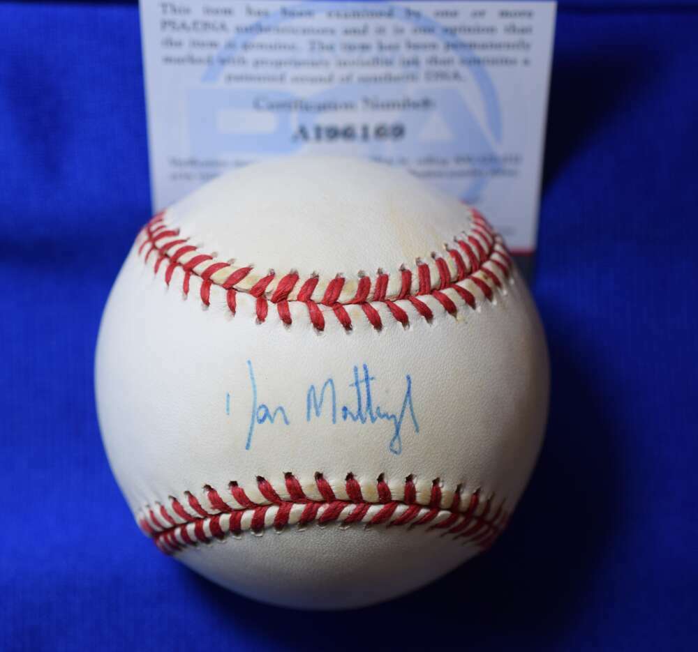 Don Mattingly PSA DNA Cert Autograph American League OAL Signed Baseball