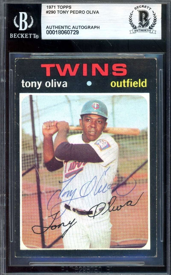 Tony Oliva Beckett BAS Vintage Signed 1971 Topps Autograph