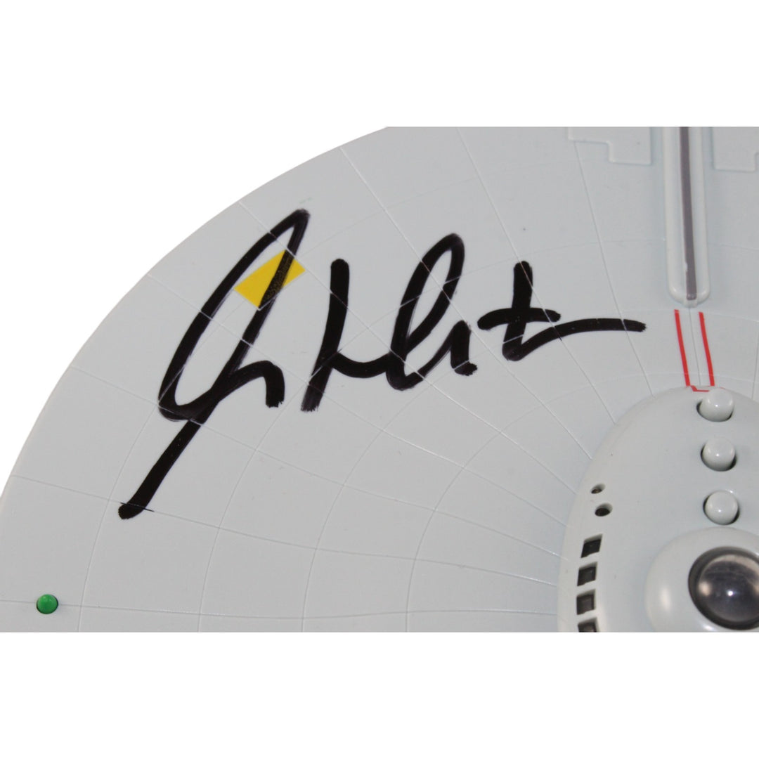 William Shatner Autographed Star Trek 21" USS Enterprise Ship Beckett 54591
