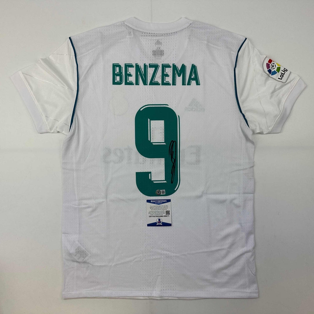 Autographed/Signed Karim Benzema Real Madrid 17-18 White Jersey Beckett COA