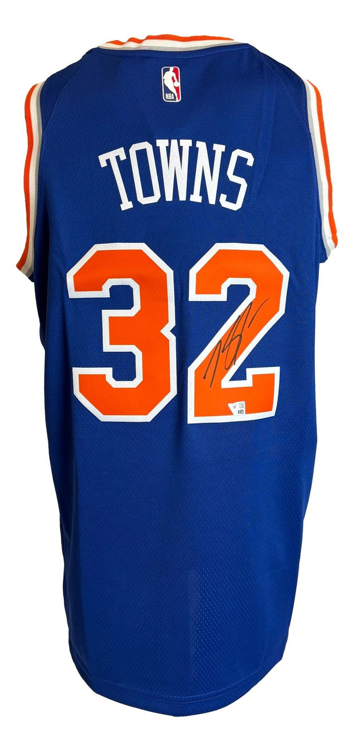 Karl-Anthony Towns Signed New York Knicks Nike Swingman Jersey Fanatics