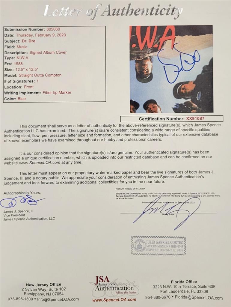 Dr. Dre signed N.W.A "Straight Outta Compton" vinyl record album cover LP JSA