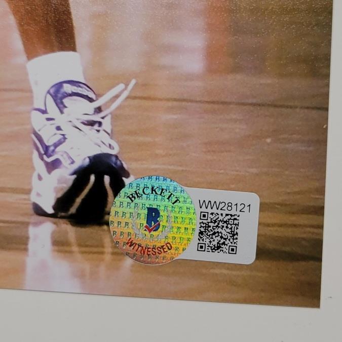 Nick Van Exel signed Lakers 8x10 photo #1 autograph ~ Beckett BAS Witness Holo