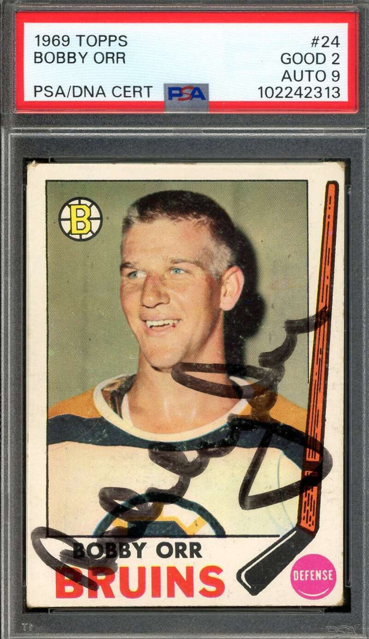 Bobby Orr Mint 9 PSA DNA Signed 1969 Topps Autograph