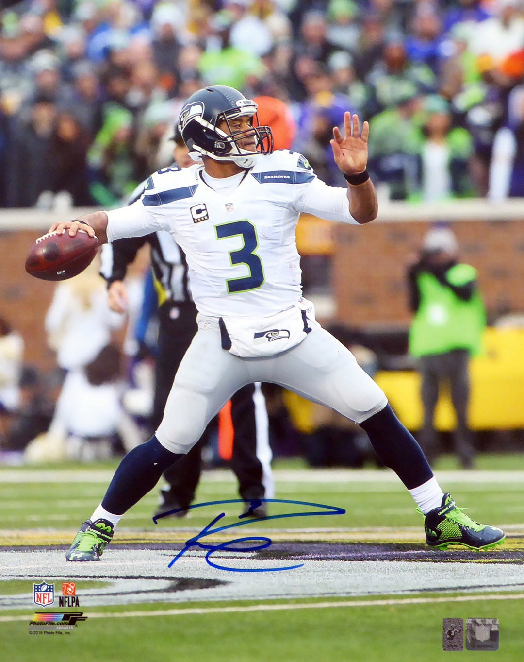 Russell Wilson Signed 16x20 Photo Seattle Seahawks RW Holo